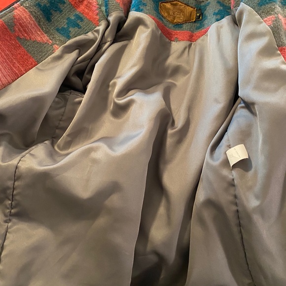 Vintage Woolrich wool Navajo hooded jacket - Picture 14 of 14